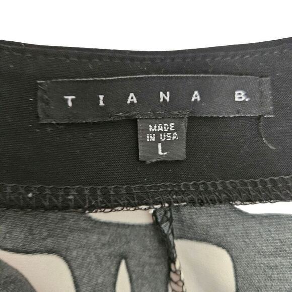 Tiana B Black Beige Dress Sz L Geo Design Black Borders Scoop Neck Short Sleeve - Picture 6 of 8